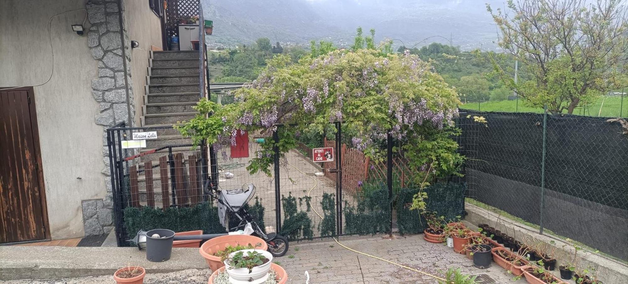 Maison Lella Pontey Ngoại thất bức ảnh